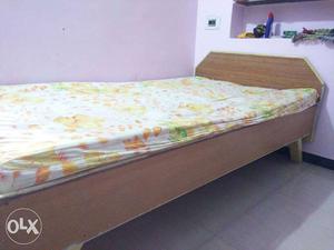 Wooden bed for sale 6.5*4