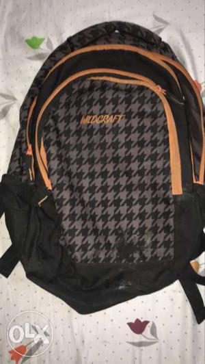 Black and grey woildcraft backpack