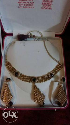 Brown Beaded Necklace With Earrings Set