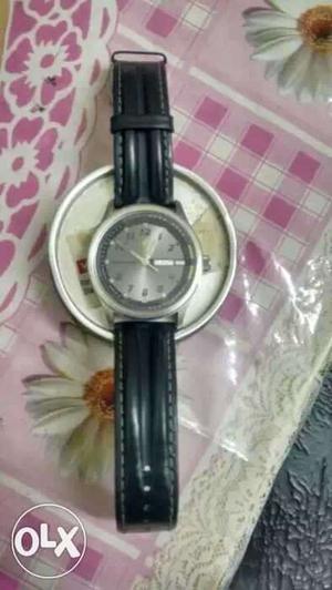 Fastrack watch absolutely fine condition