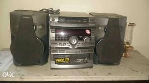 Gray Sony VCD Player With Speakers