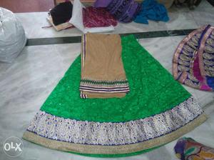 Green Floral Skirt Wit Dupatta