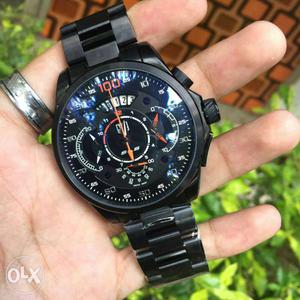 Round Black-framed Chronograph Watch With Black Link