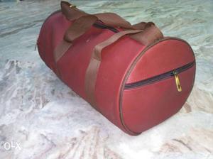 Travelling bag available for sale