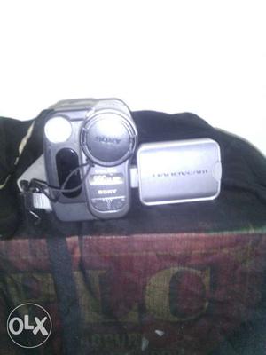 Black Sony Handy Cam in awesome condition used