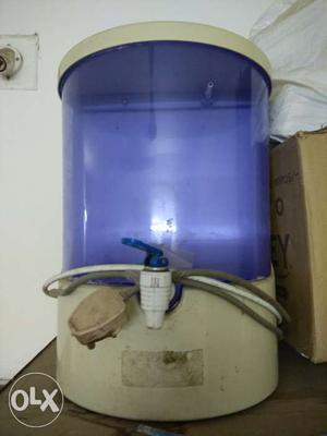Electronic water purifier, working, may need