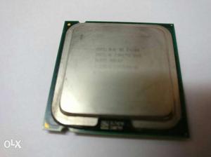 Intel processor with fan