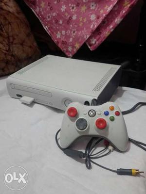 Xbox 360 core unit game console in excellent
