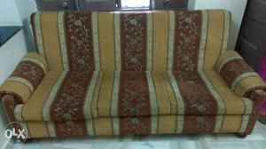 3+1+1 Old Sofa Set