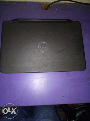Dell video  i HDD 4gb ram 3 hour battery
