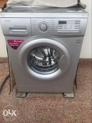 Fully Automatic washing machine. LG brand 6 kg.