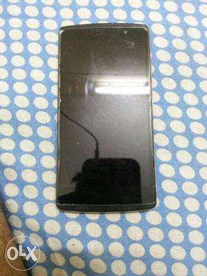 4G volte mobile hai 6 month old good condition
