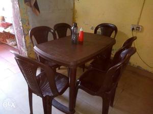 6 seater dining table, 2 Months old