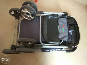 Baby stroller in immaculate condition.