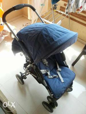 Baby stroller with hood and wheels quality