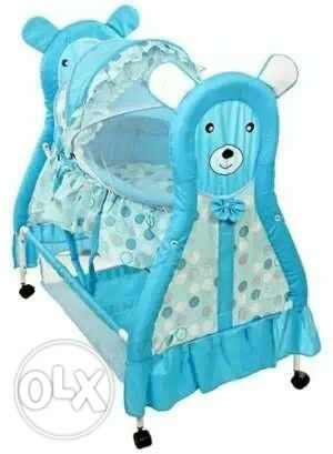 Baby's Blue And White Polka Dot Cradle