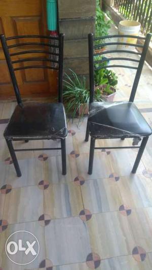 Each chair is for rs 700,