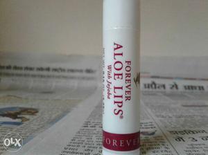 Forever Aloe Lips. Made in U.s.a