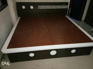 Full size double bed only 6 month old prise