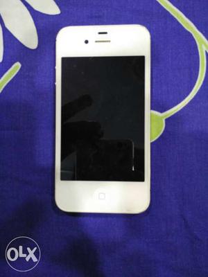 IPhone 4s 16Gb in neat and good condition