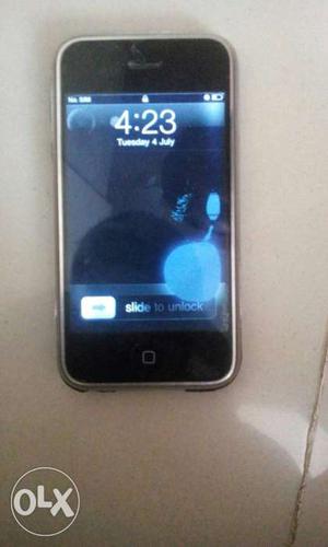 Iphone 2g 8GB in good condition only small