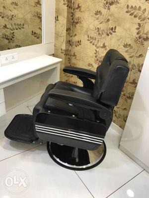 Makeup chair (unused) fully hydrualic