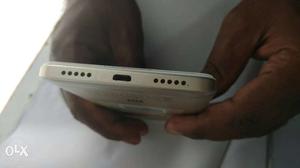 Mi note 4 good condition mobile 2 months old