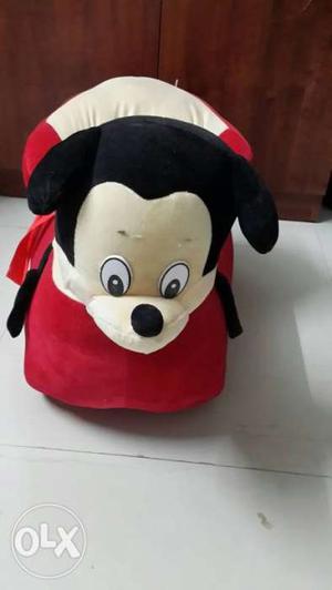 Mickey Mouse Themed Plush Toy Rode