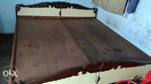 Old Bed for urgent sale 6x6 good condition...
