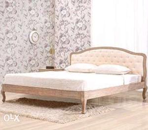 Queen Size Brown Wooden Platform Bed With Mattress