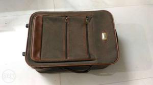 VIP skybag trolley cabin size in good condition