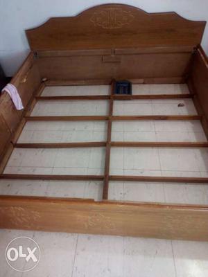 Wooden double bed with box