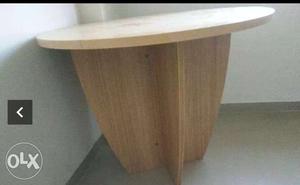 Wooden table  mm dia