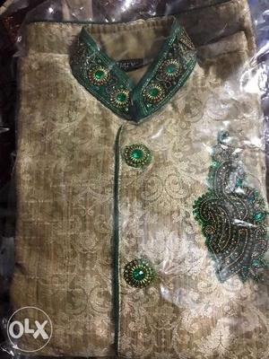 Designer kurta set just worn once for couple of times worth