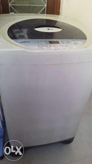 LG 6.5 kg fully automated washing machine