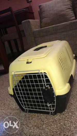Pet Carrying Cage, Brand New, 20" L x 13" W x 13"