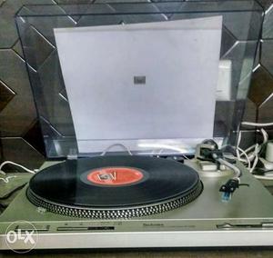 Technics vintage turntable semi-automatic and direct drive