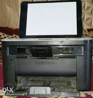 Black And White Samsung 2-in-1 Printer