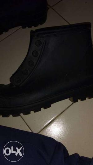 Black High-top Sneaker Like Safety Shoes