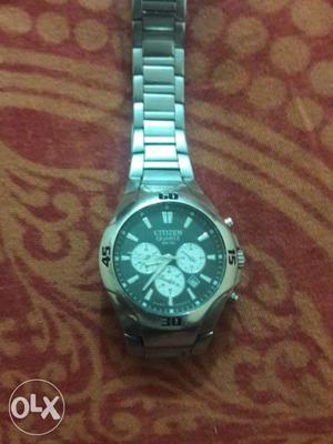 Citizen watch 2 years old, with bill in excellent running