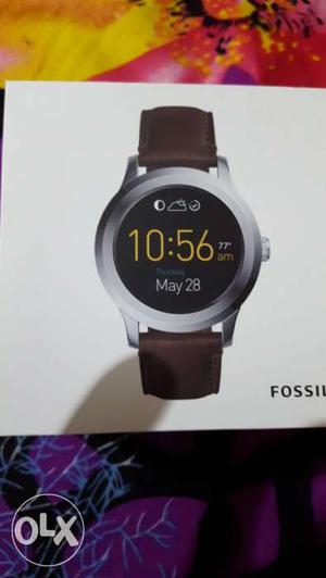 Fossil smart watch. Unused gifted article. MRP