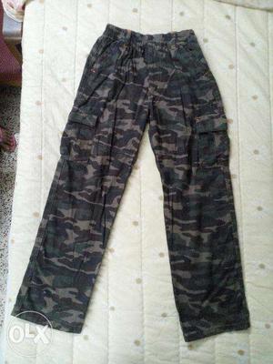 Green Camo Military Army Full Pants (Size Medium)