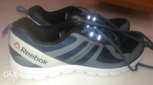 I want to sell my Reebok brand new shoes not used