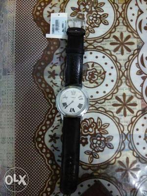 It's newly buyed timex n has a warranty for 1 yr
