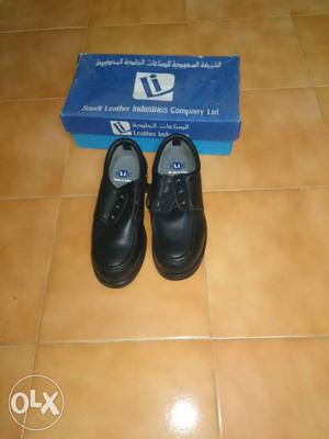Made in KSA size 42 brand new(not used)