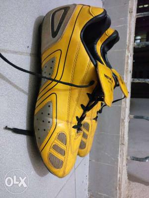 Nivia Brazil size 10 Football Shoes