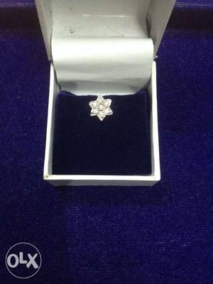 Real Diamond Nose Pin for her 18kt