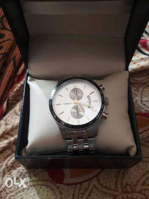 Round Silver And Black Chronograph Watch With Silver Link