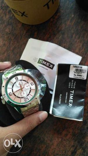 Round White Timex Chronograph Watch..not used...