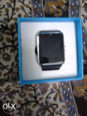 This is watch mobile single sim with memory card